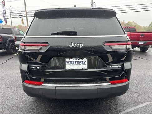 Used 2024 Jeep Grand Cherokee L Limited AWD/4WD image 3