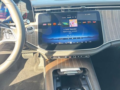 New 2026 Mercedes-Benz E 350 4MATIC Sedan image 14