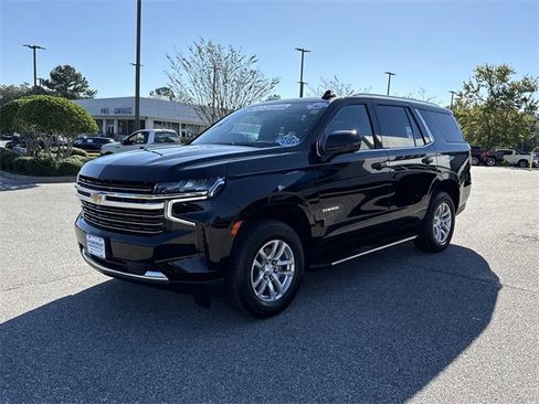 Used 2021 Chevrolet Tahoe LT w/ Luxury Package image 7
