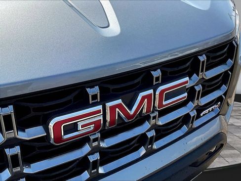 Used 2025 GMC Canyon AT4 AWD/4WD image 34