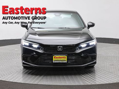 Used 2024 Honda Civic Sport image 2