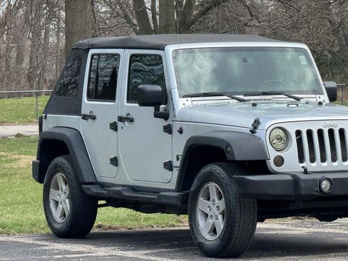 Used 2008 Jeep Wrangler Unlimited X image 17