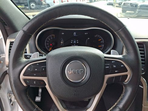 Used 2017 Jeep Grand Cherokee Limited AWD/4WD image 21