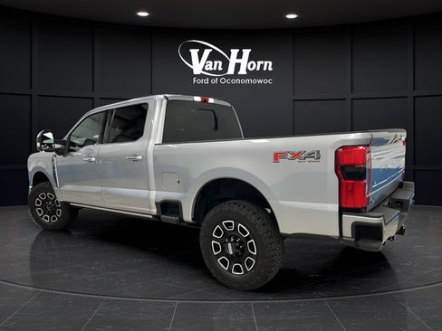 Used 2024 Ford F350 Platinum w/ FX4 Off-Road Package AWD/4WD image 5