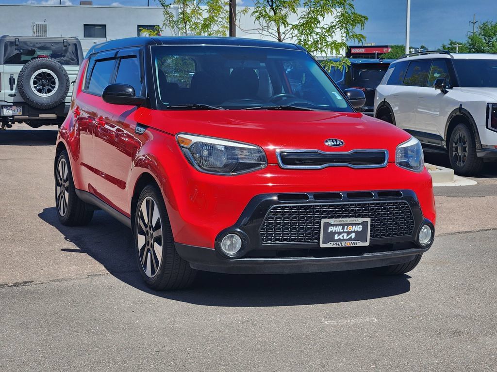 Used 2016 Kia Soul + w/ Designer's Package FWD image 3