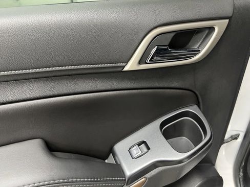 Used 2020 GMC Yukon Denali w/ Open Road Package image 44