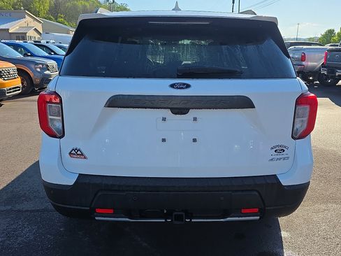 Certified 2024 Ford Explorer Timberline w/ Timberline Technology Package AWD/4WD image 9
