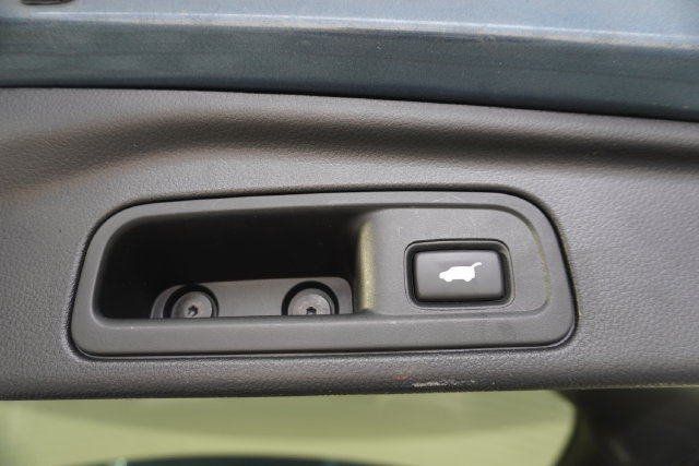 Used 2017 Honda Pilot Touring image 39