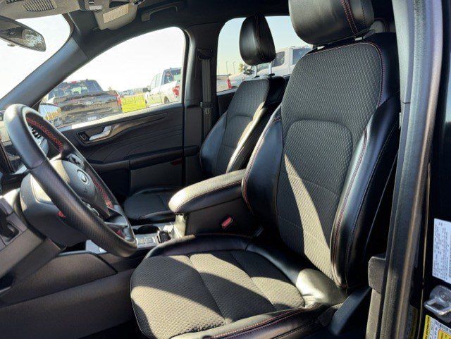 Certified 2024 Ford Escape ST-Line w/ Tech Pack #1 AWD/4WD image 12