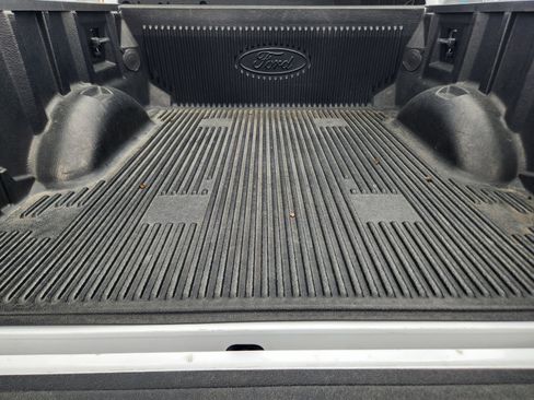 Used 2021 Ford F150 Lariat w/ Equipment Group 501A Mid image 34