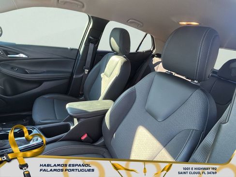 Used 2022 Buick Encore GX Select image 14