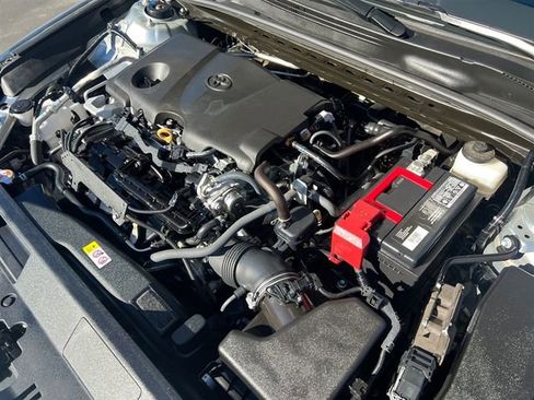 Certified 2023 Toyota Camry SE image 9