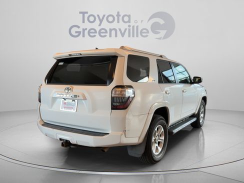 Used 2014 Toyota 4Runner SR5 RWD image 6