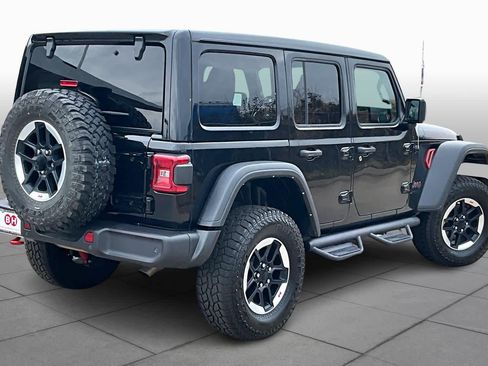 Used 2022 Jeep Wrangler Unlimited Rubicon w/ Cold Weather Group image 13