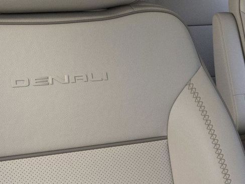 New 2026 GMC Yukon XL Denali w/ Denali Reserve Package image 45