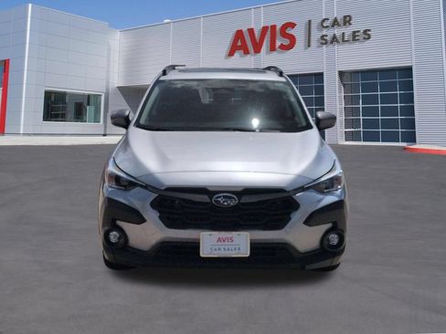 Used 2025 Subaru Crosstrek 2.5i Premium AWD/4WD image 2