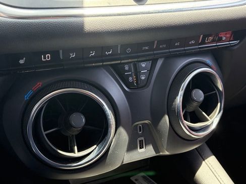 Used 2020 Chevrolet Blazer LT w/ Redline Edition FWD image 8