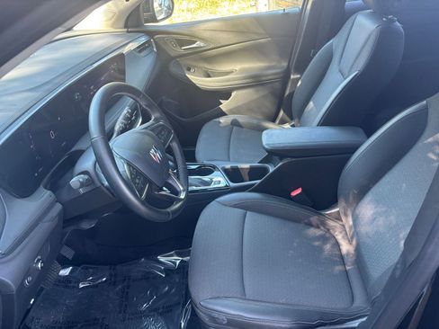 Used 2025 Buick Encore GX Preferred image 27