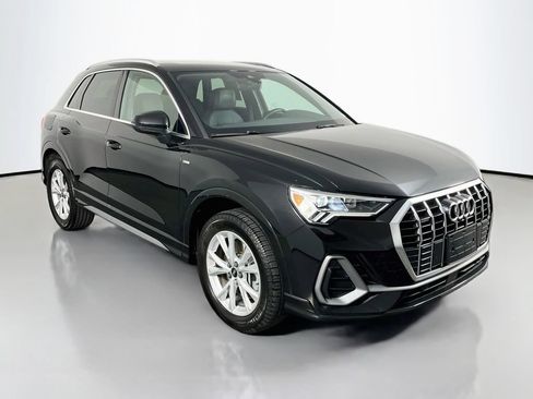 Used 2022 Audi Q3 2.0T Premium Plus AWD/4WD image 4