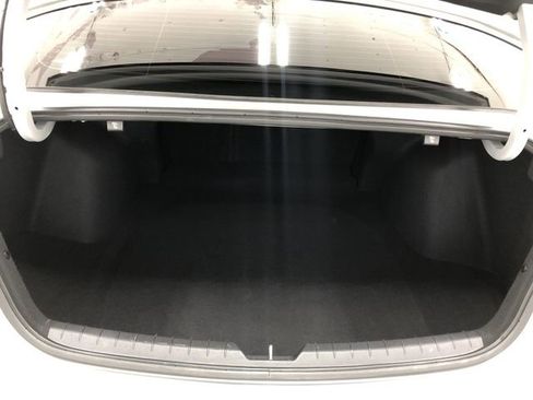 Used 2023 Kia K5 GT-Line image 26