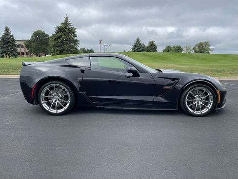 Used 2019 Chevrolet Corvette Grand Sport RWD image 6