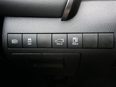 Used 2023 Toyota Camry SE FWD image 28