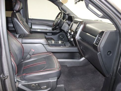 Used 2019 Ford Expedition Limited w/ Equipment Group 303A image 30