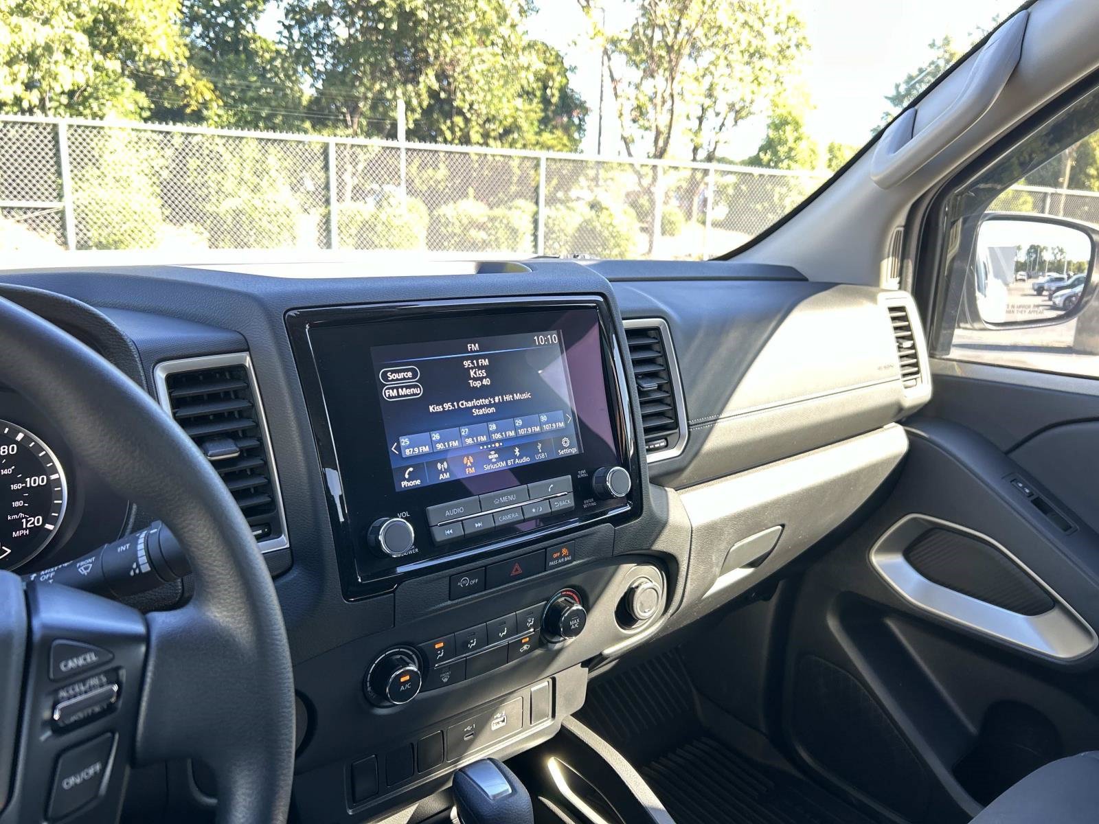 Used 2024 Nissan Frontier SV RWD image 34