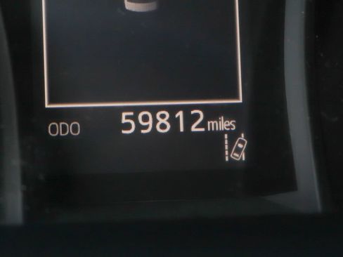 Used 2020 Toyota Camry SE FWD image 25