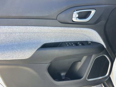 Used 2022 Jeep Compass Latitude w/ Convenience Group image 25