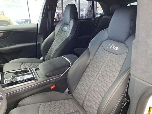 New 2026 Audi RS Q8 performance image 5