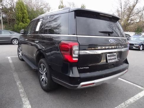 Certified 2024 Ford Expedition Limited image 8
