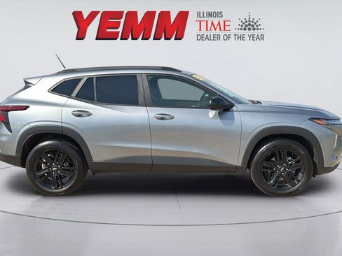 Used 2026 Chevrolet Trax ACTIV w/ Driver Confidence Package FWD image 9