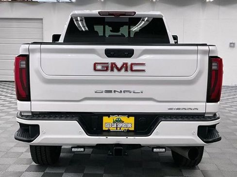 Used 2024 GMC Sierra 3500 Denali w/ Denali Reserve Package AWD/4WD image 5