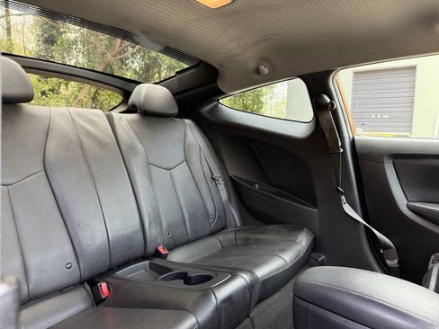 Used 2014 Hyundai Veloster Turbo image 26