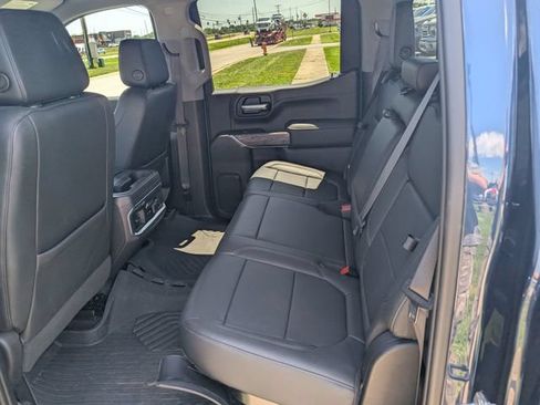 Used 2022 Chevrolet Silverado 1500 LTZ AWD/4WD image 11