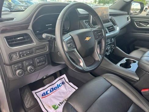 Certified 2024 Chevrolet Tahoe LT w/ Luxury Package AWD/4WD image 14