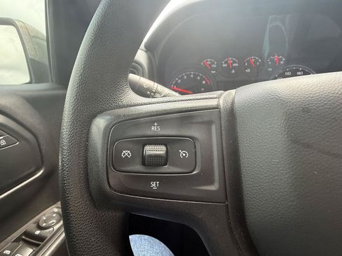 Used 2020 Chevrolet Silverado 1500 Custom w/ Custom Value Package AWD/4WD image 22