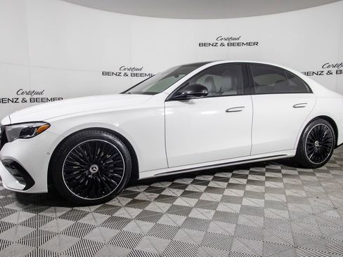 Used 2025 Mercedes-Benz E 450 4MATIC Sedan w/ Driver Assistance Package image 8