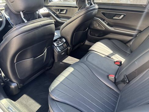Used 2022 Mercedes-Benz S 500 4MATIC image 11