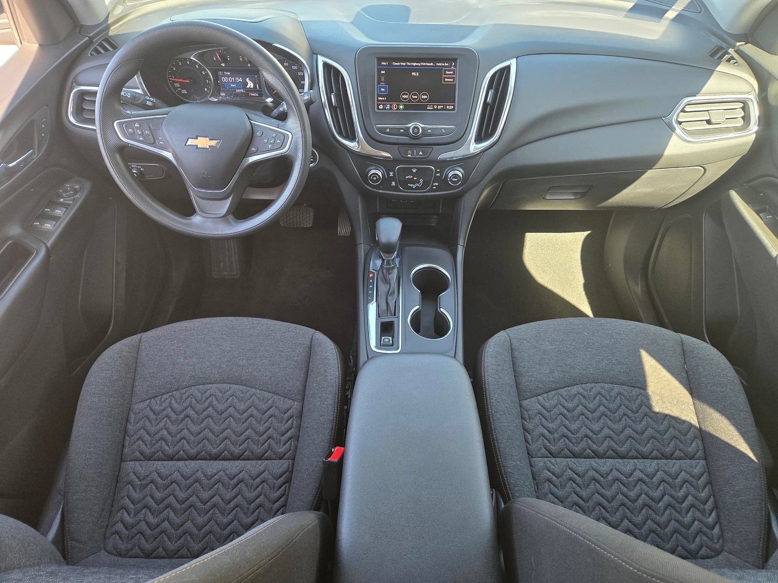 Used 2023 Chevrolet Equinox LT AWD/4WD image 7