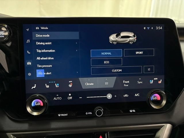 Used 2024 Lexus RX 350 Premium w/ Accessory Package AWD/4WD image 46
