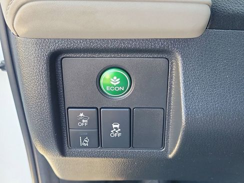 Used 2019 Honda HR-V EX-L image 20