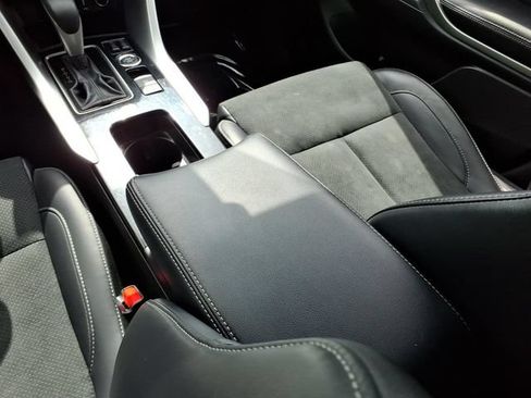 Used 2024 Mitsubishi Eclipse Cross SE AWD/4WD image 19