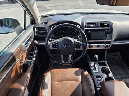 Used 2017 Subaru Outback 3.6R Touring w/ Popular Package #5A image 26