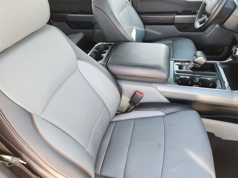 Used 2025 Ford F150 Lariat w/ Equipment Group 501A Mid image 23