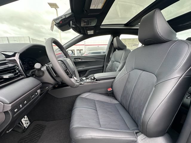 Used 2026 Toyota Camry XSE FWD image 26