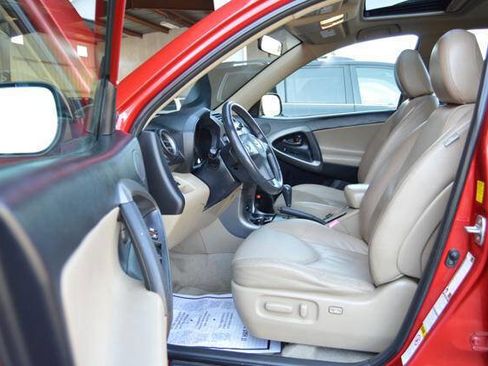 Used 2009 Toyota RAV4 Limited AWD/4WD image 11
