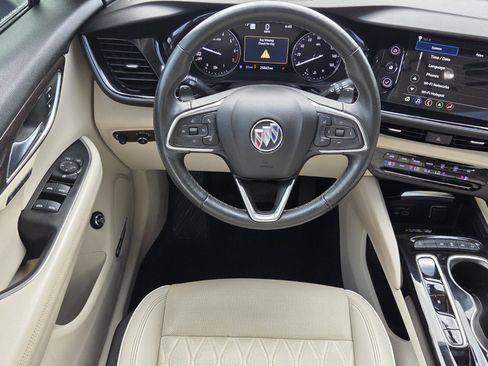 Used 2023 Buick Envision Avenir FWD image 5