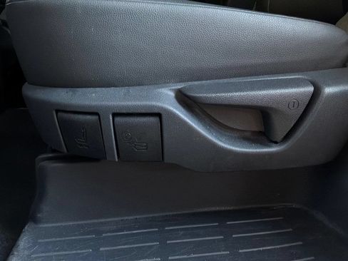 Used 2024 Toyota Grand Highlander AWD image 14